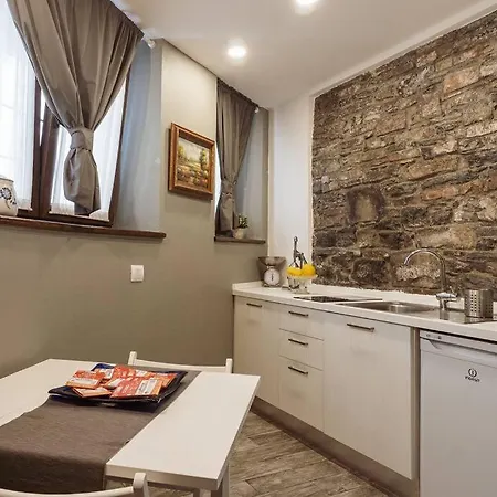 The Bridge Apartament Torno